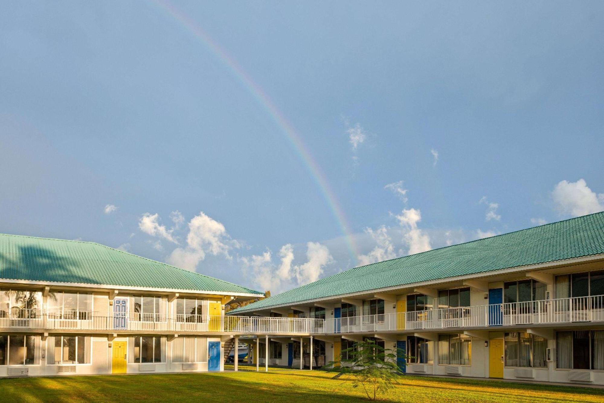 Days Inn By Wyndham Fort Pierce Midtown Exteriér fotografie